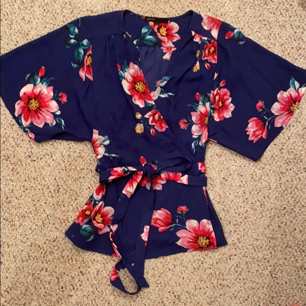 Business casual blouse